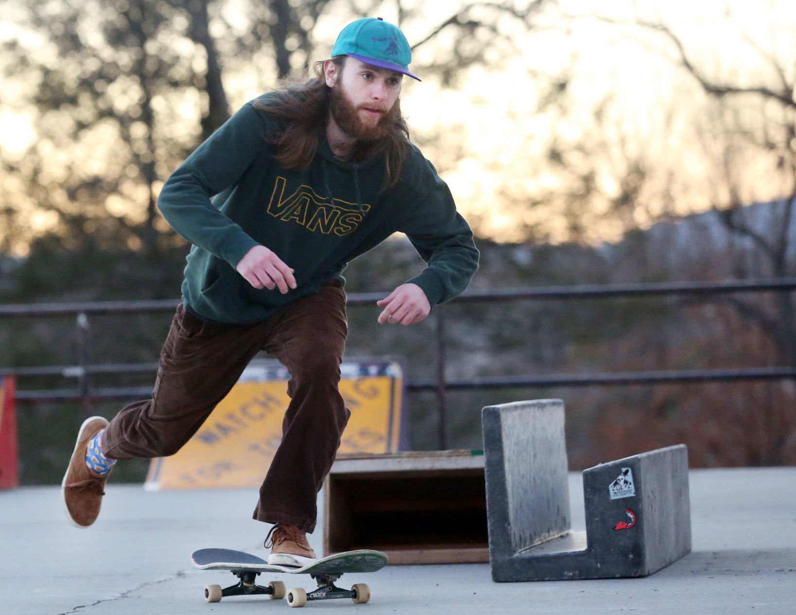 hr skateboardGAL 010819 p04